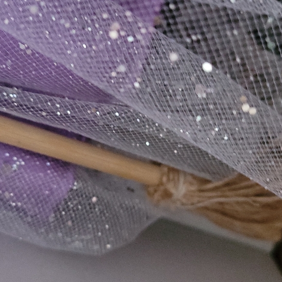 Porcelain Doll - Picture 5 of 10